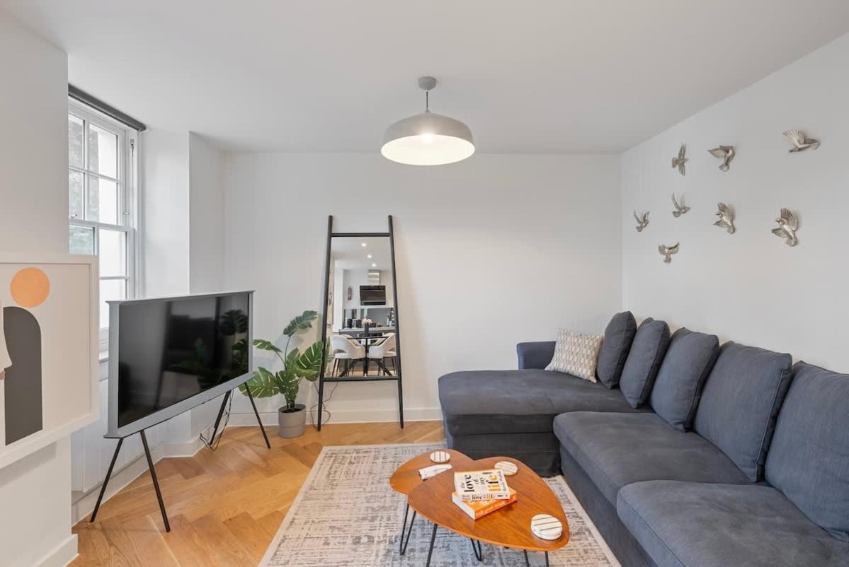 Modern 1 Bedroom Apartment In Fitzrovia Londres Extérieur photo